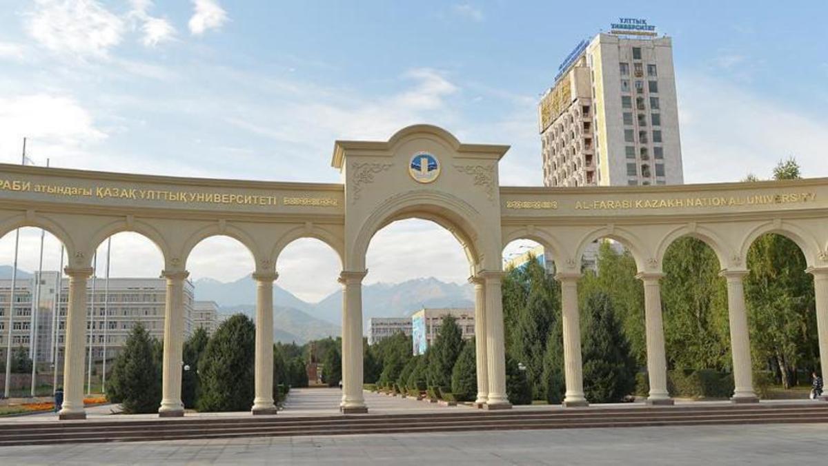 Мектебіміз Қазақ Ұлттық университетімен әрдайым ынтымақтастықта жұмыс жасап келеді
