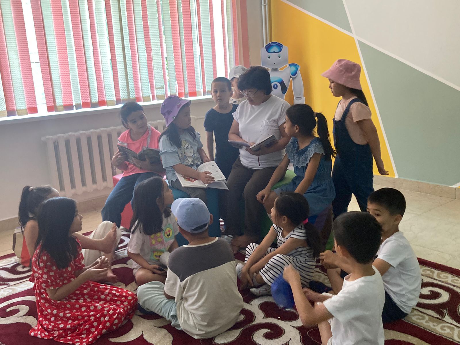 "Шебер қолдар"