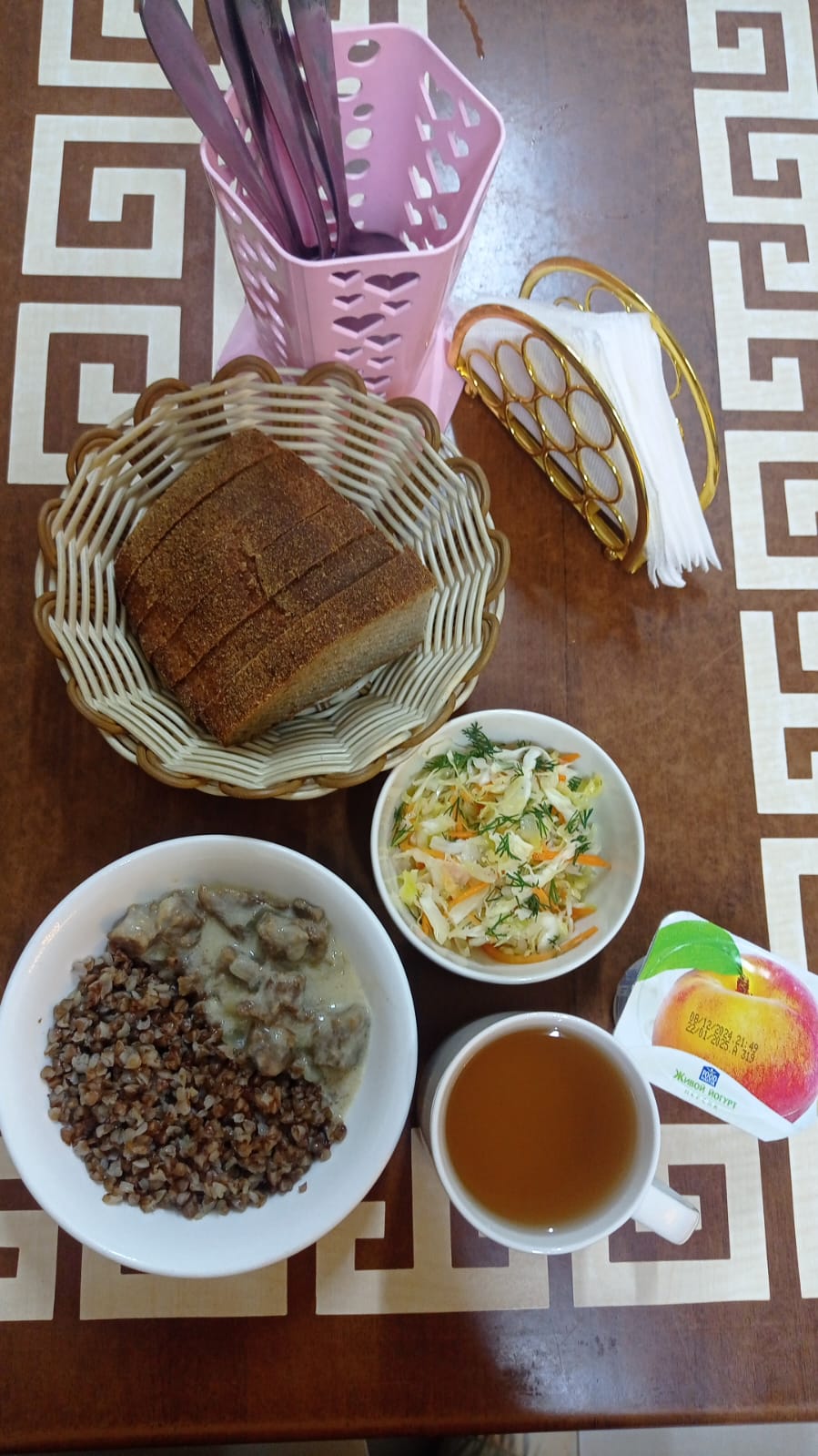 Ыстық тамақ (ас мәзірі бойынша)