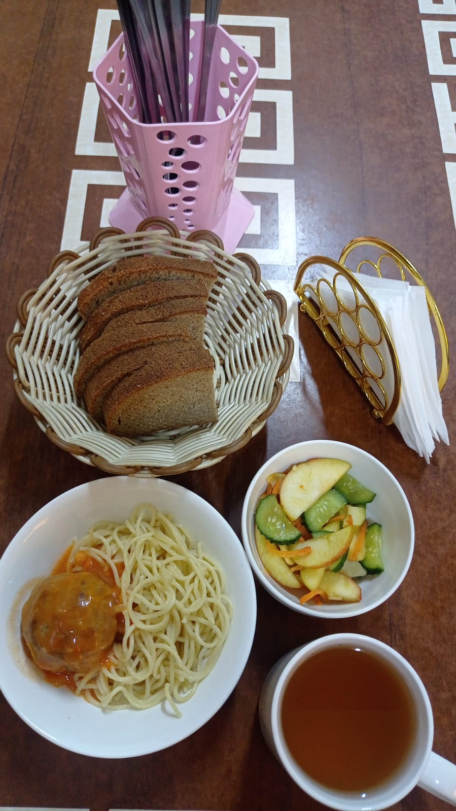 Ыстық тамақ (ас мәзірі бойынша)