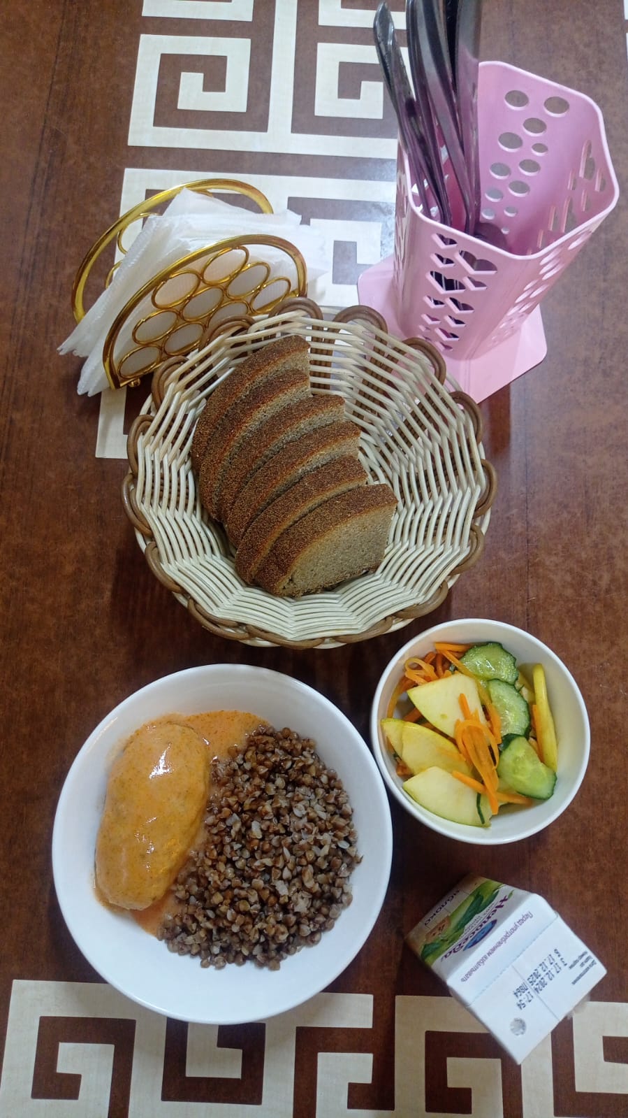 Ыстық тамақ (ас мәзірі бойынша)