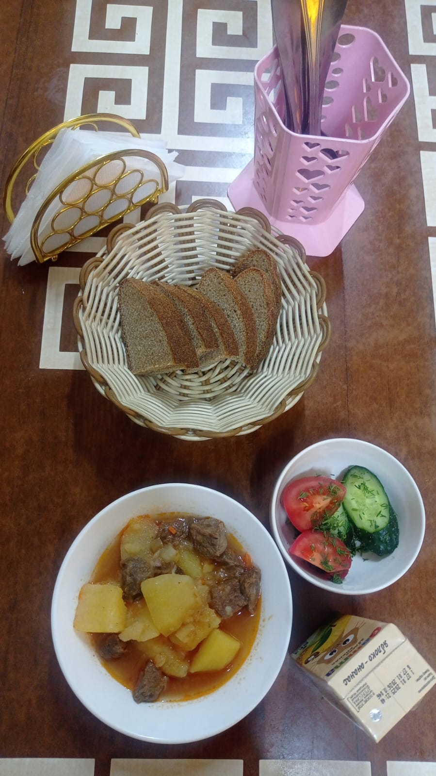 Ыстық тамақ (ас мәзірі бойынша)