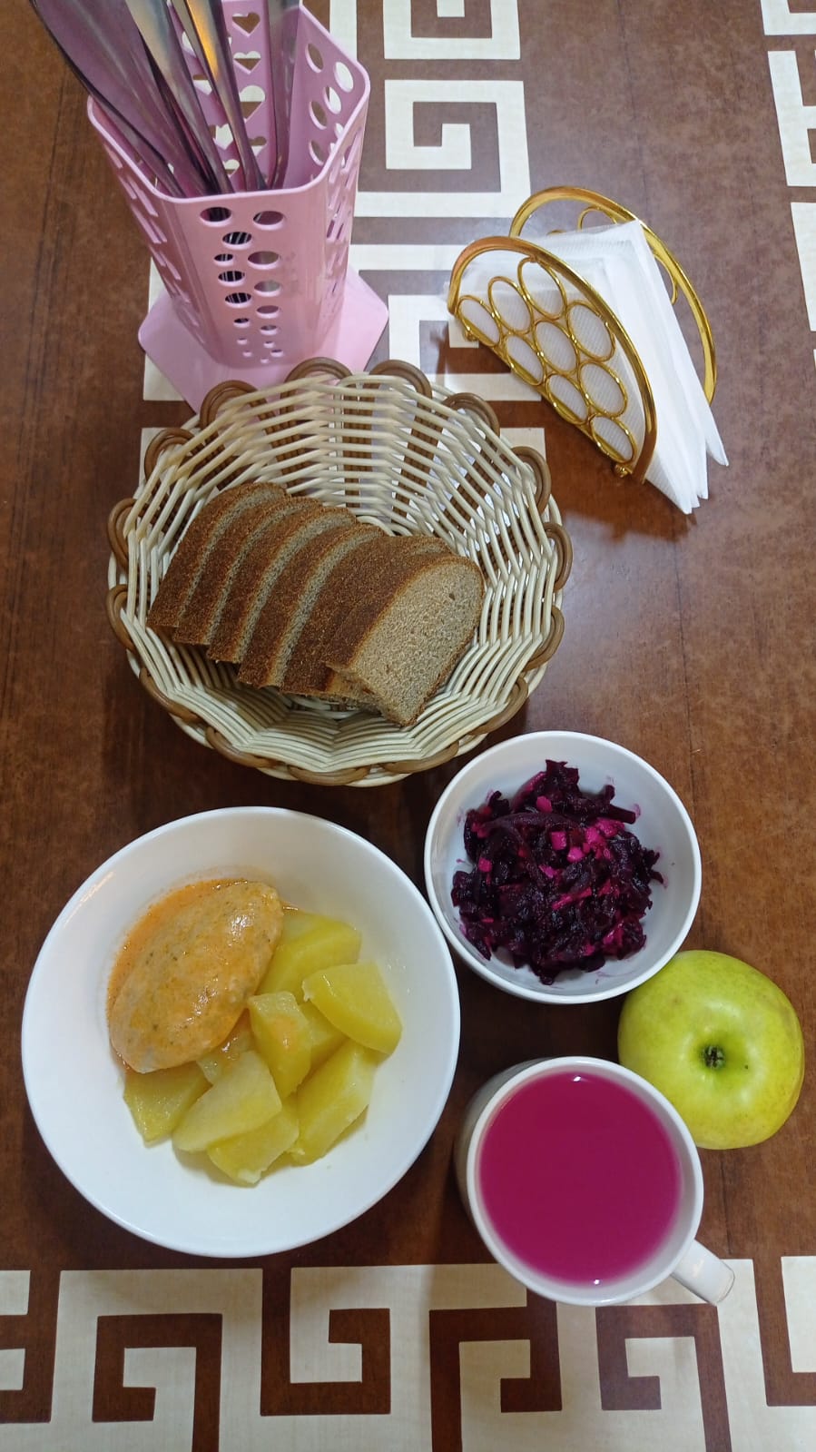 Ыстық тамақ (ас мәзірі бойынша)