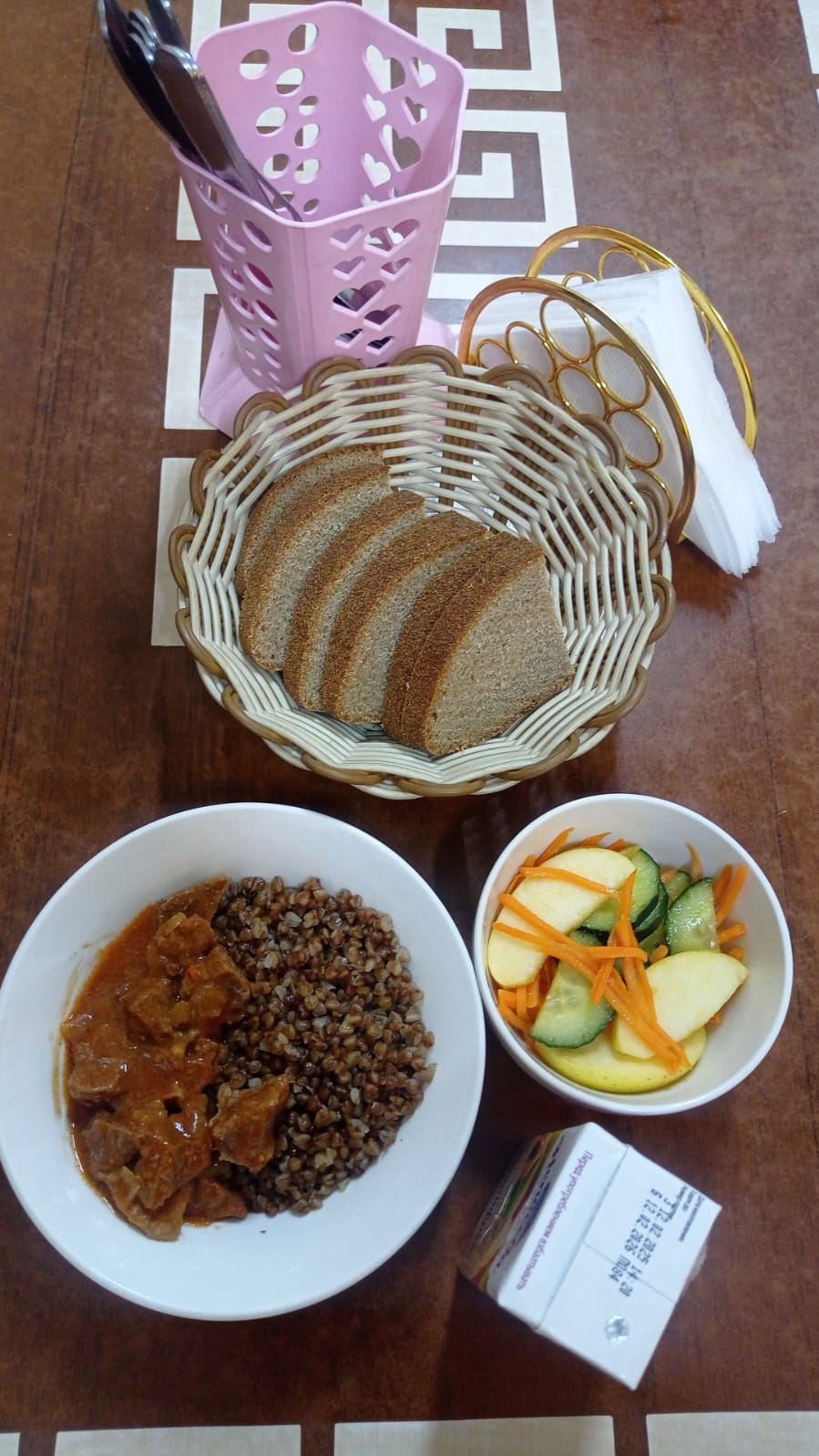 Ыстық тамақ (ас мәзірі бойынша)