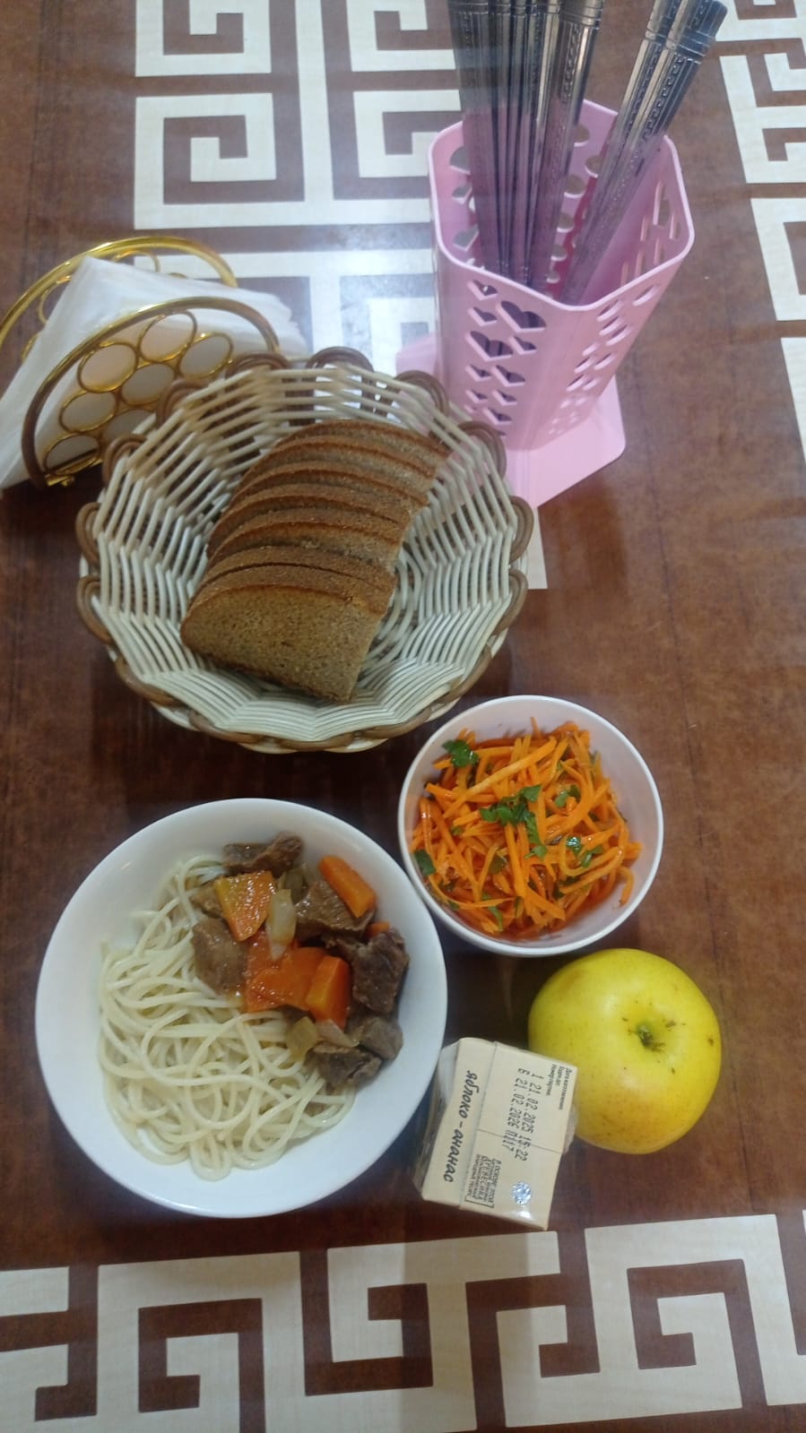 Ыстық тамақ (ас мәзірі бойынша)