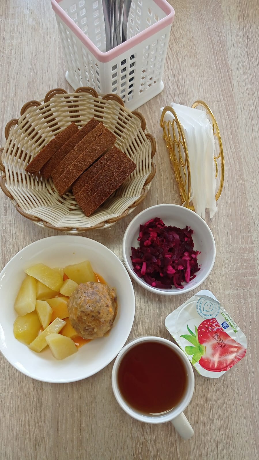 Ыстық тамақ (ас мәзірі бойынша)