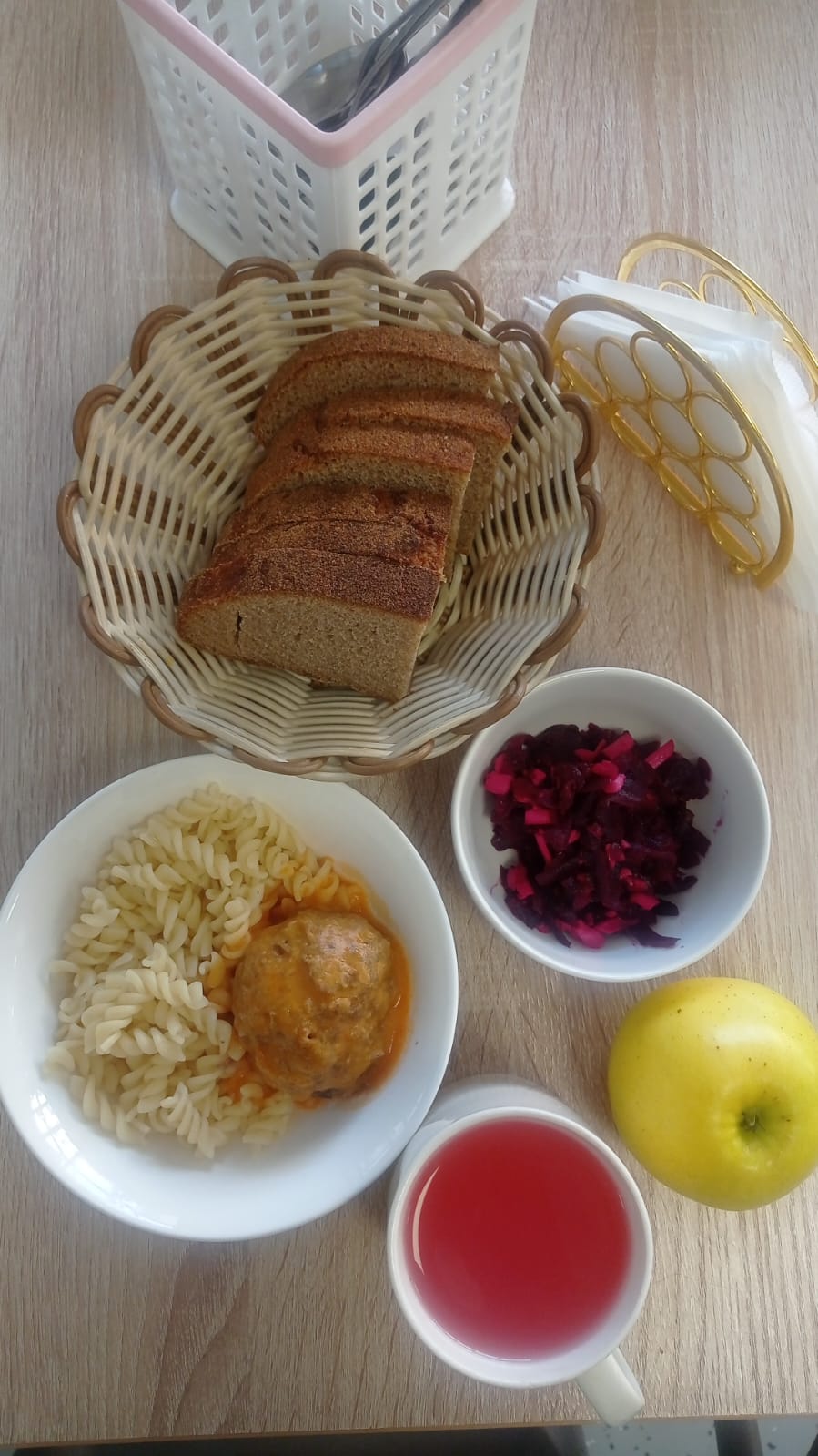 Ыстық тамақ (ас мәзірі бойынша)