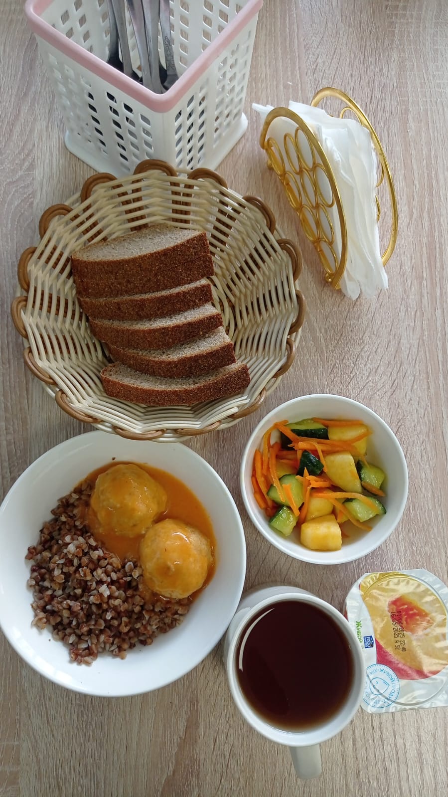 Ыстық тамақ (ас мәзірі бойынша)