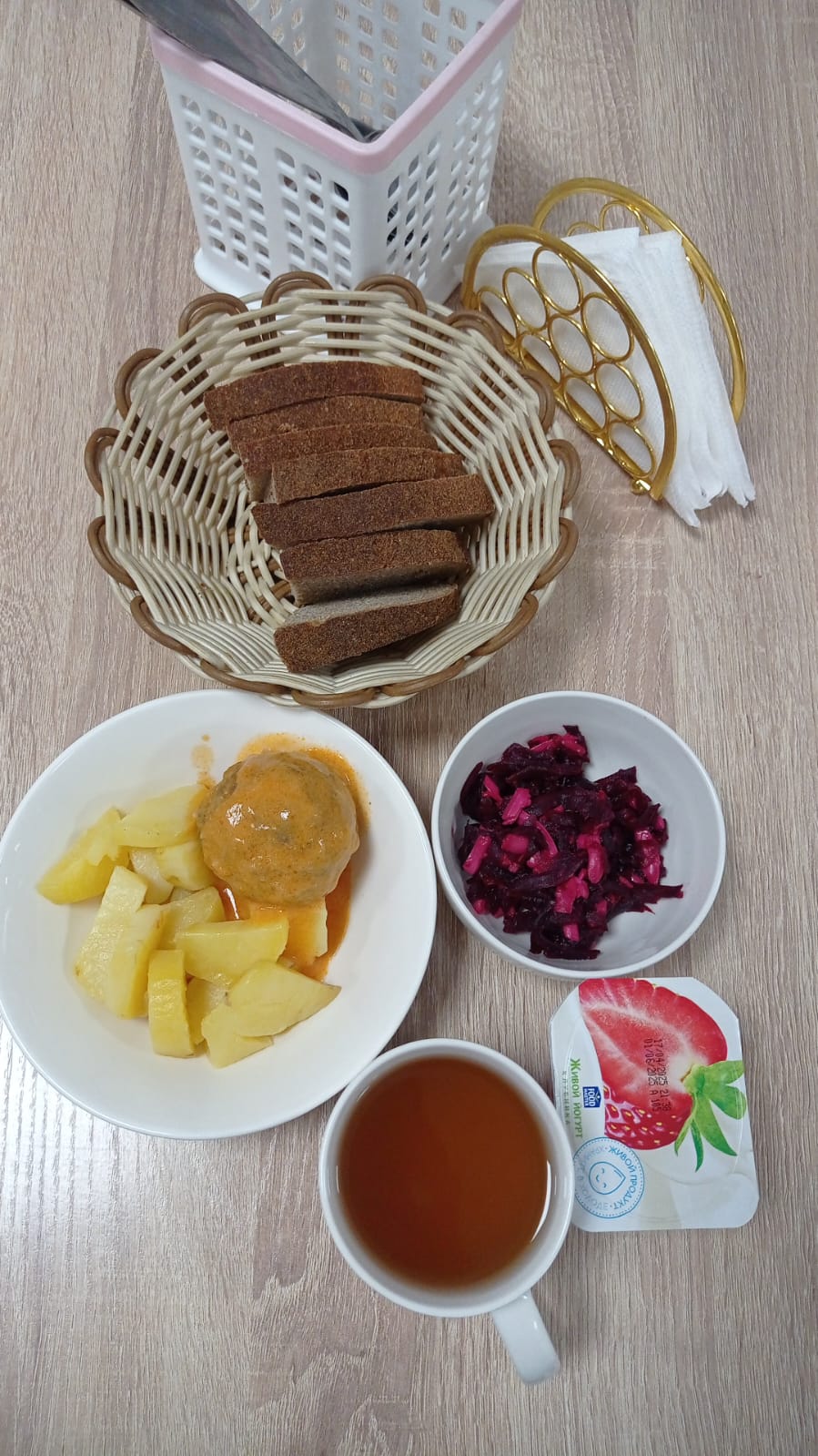 Ыстық тамақ (ас мәзірі бойынша)