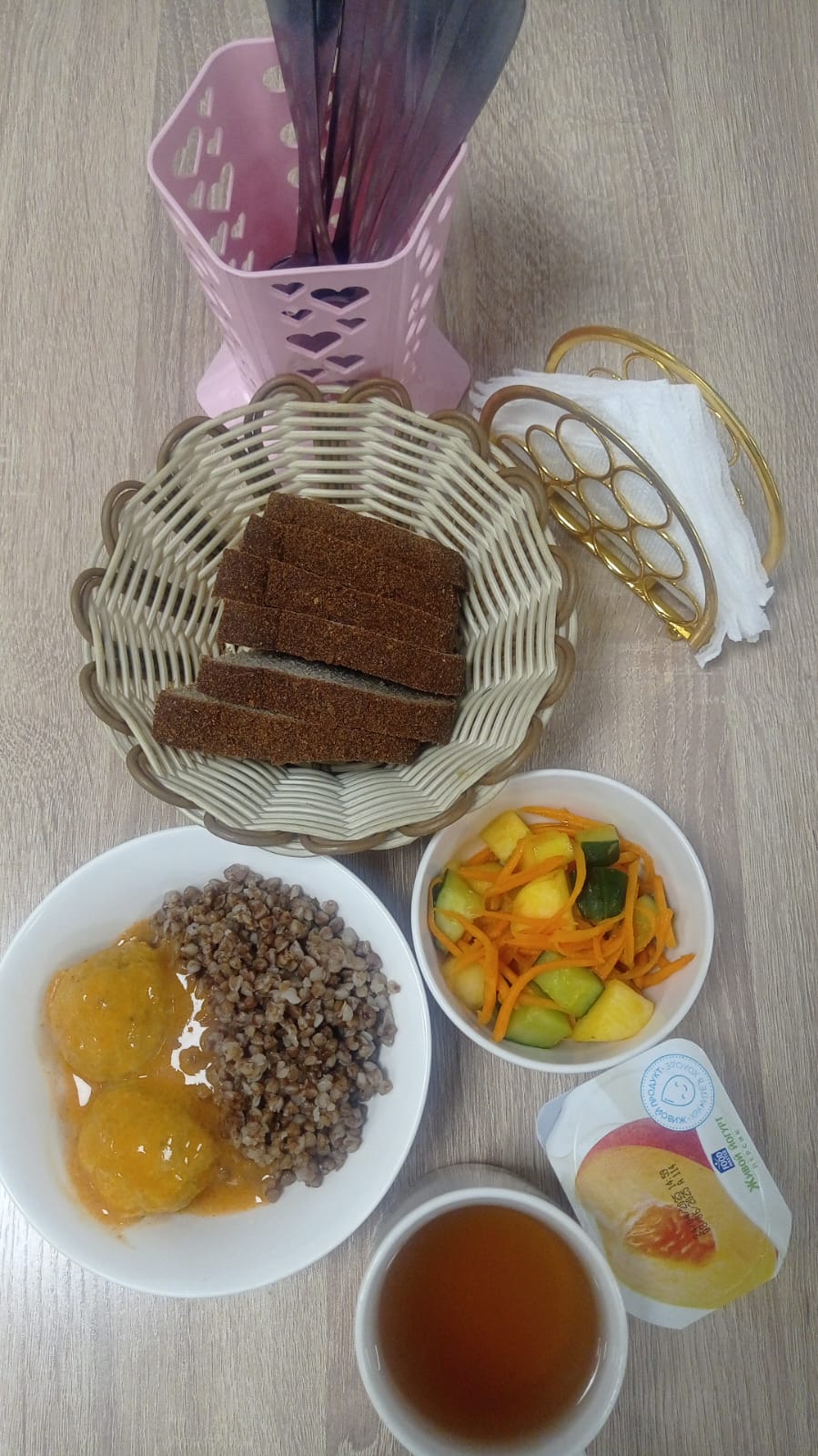 Ыстық тамақ (ас мәзірі бойынша)