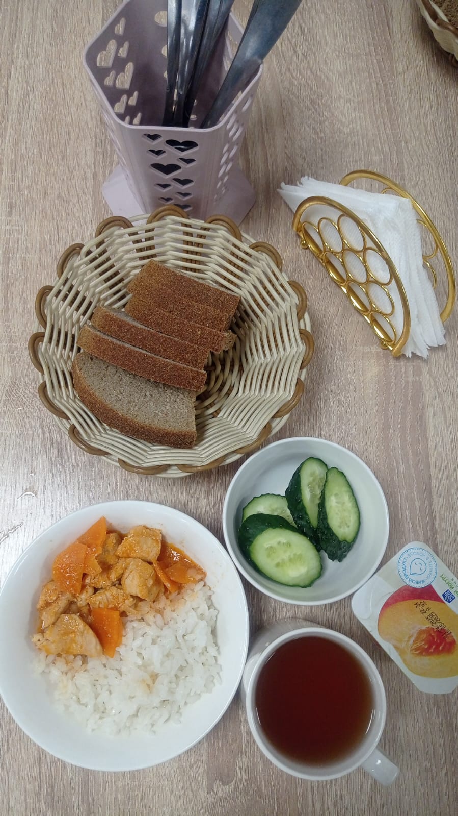 Ыстық тамақ (ас мәзірі бойынша)