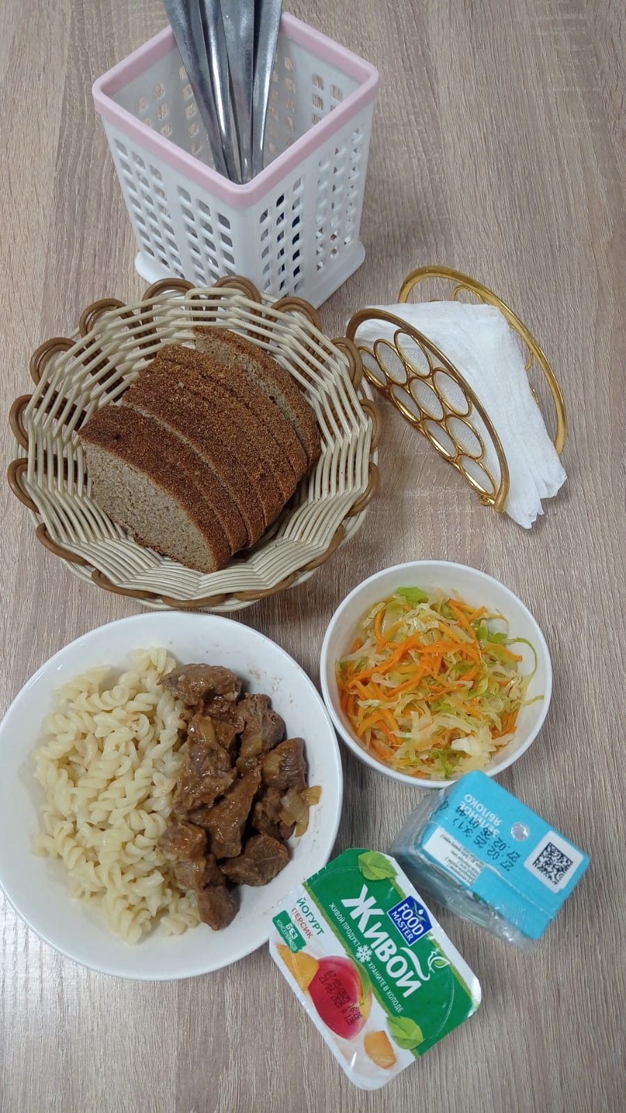 Ыстық тамақ (ас мәзірі бойынша)