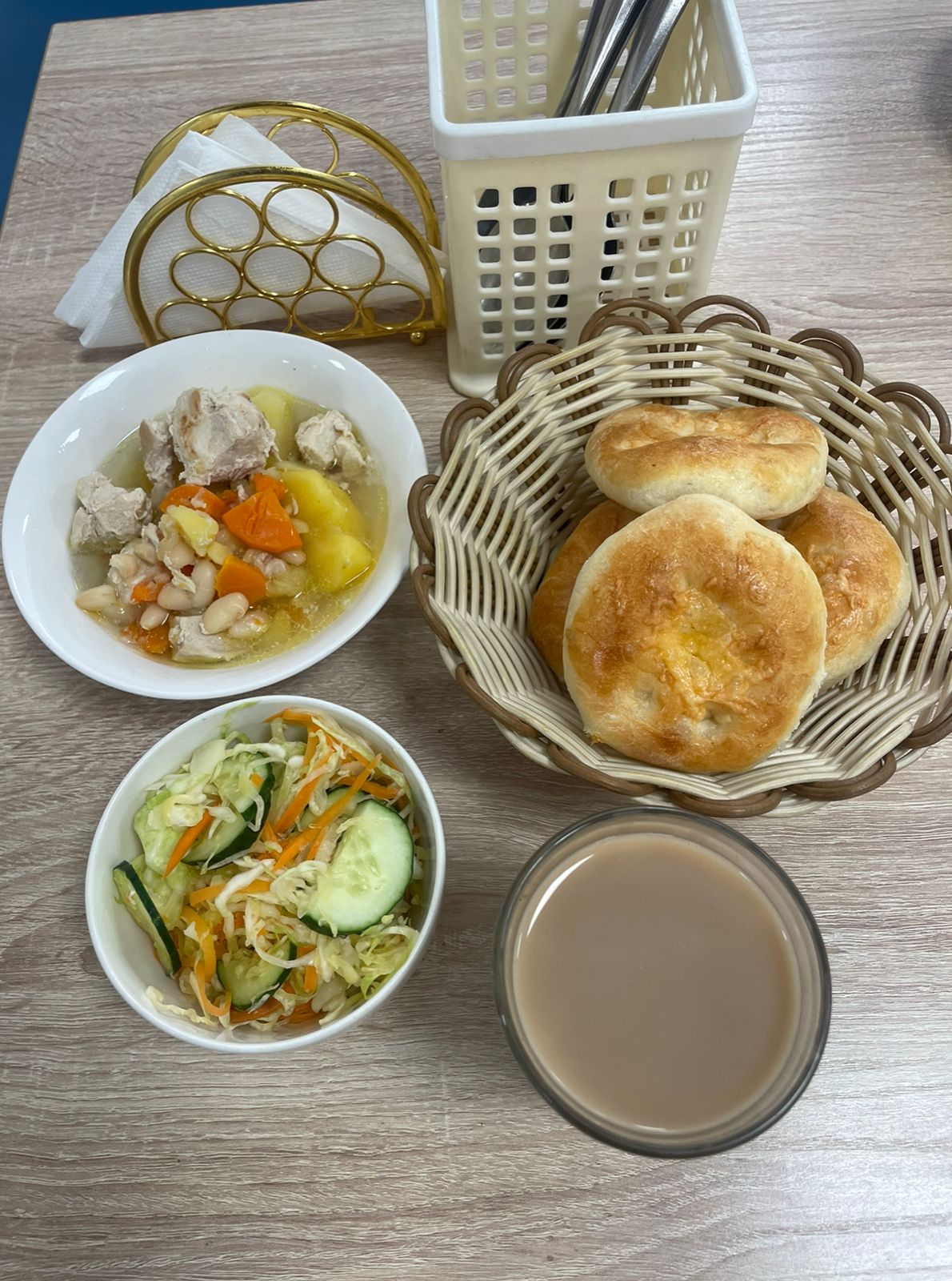 Ыстық тамақ (ас мәзірі бойынша)