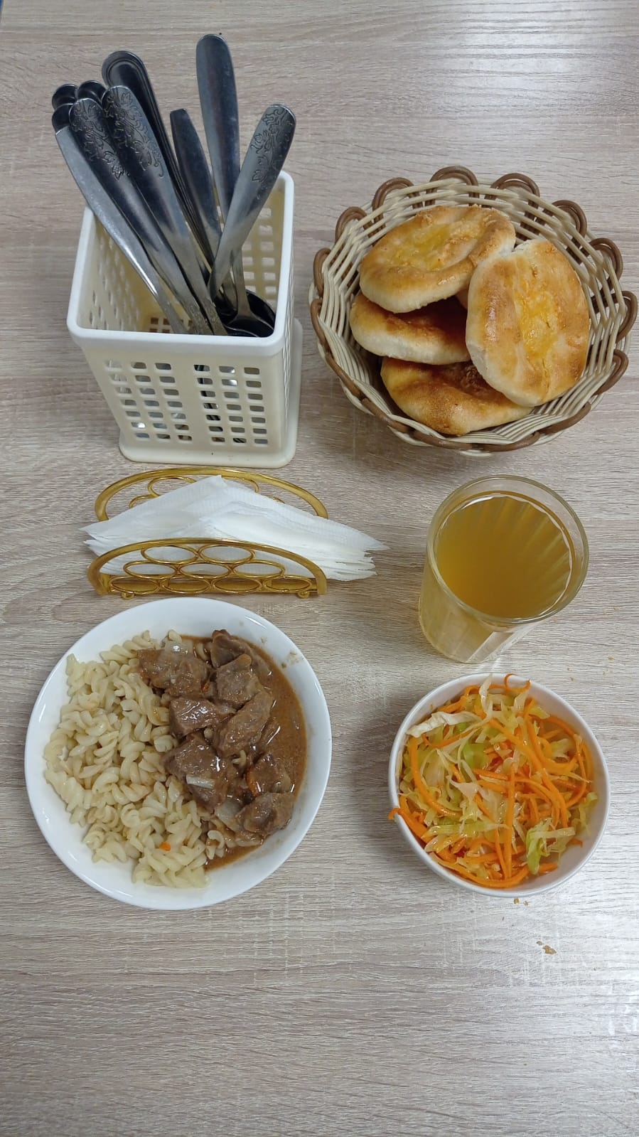 Ыстық тамақ (ас мәзірі бойынша)