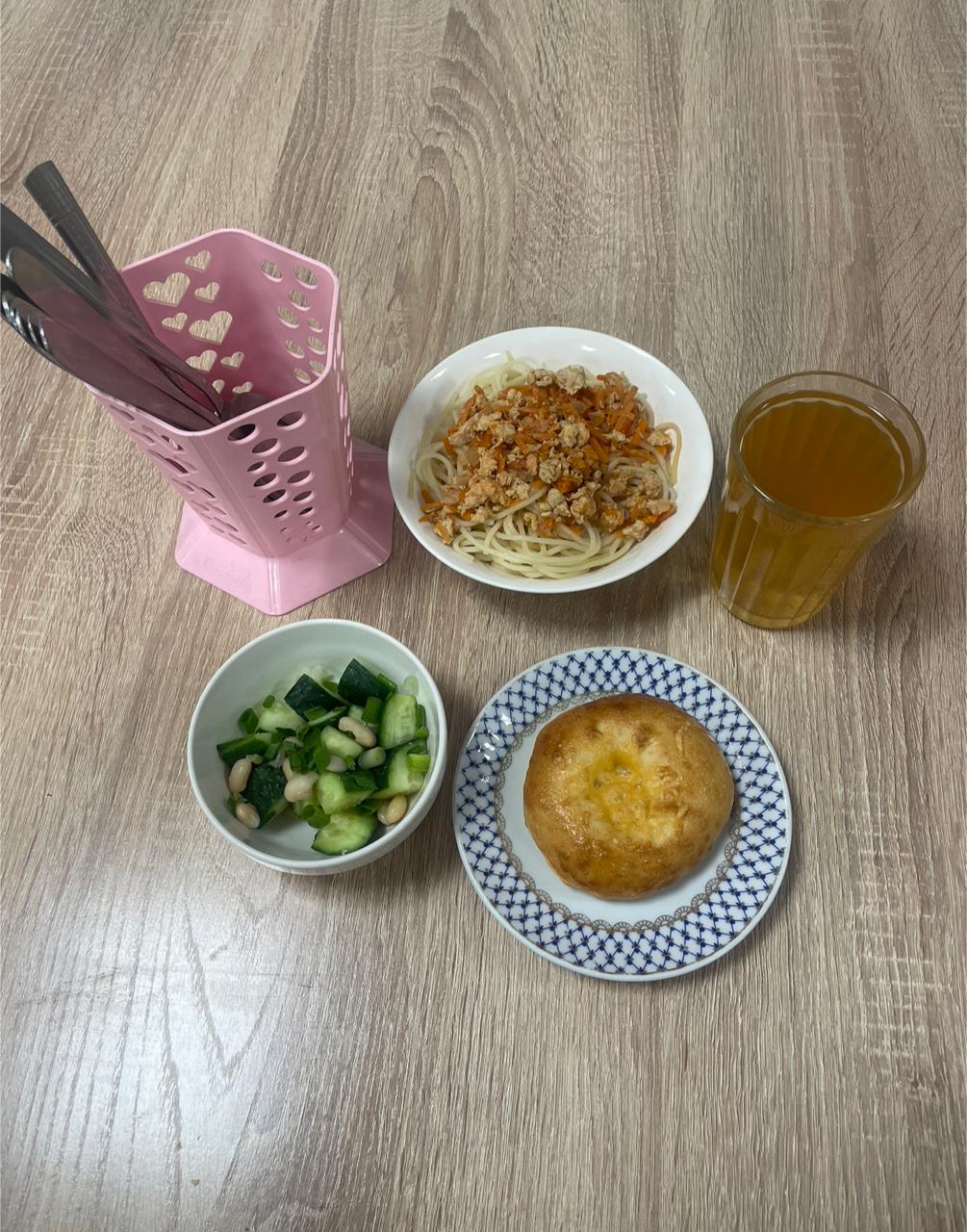 Ыстық тамақ (ас мәзірі бойынша)