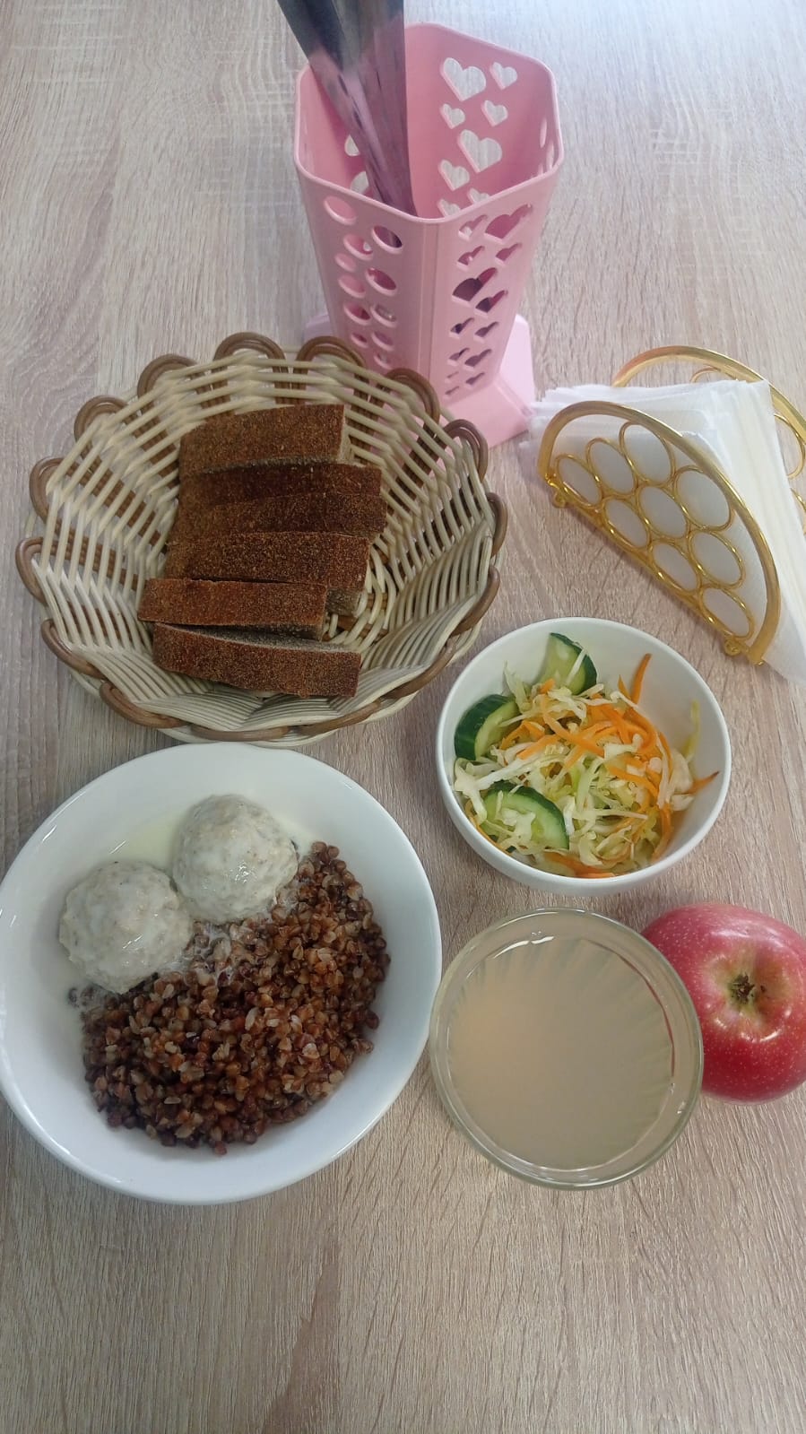 Ыстық тамақ (ас мәзірі бойынша)