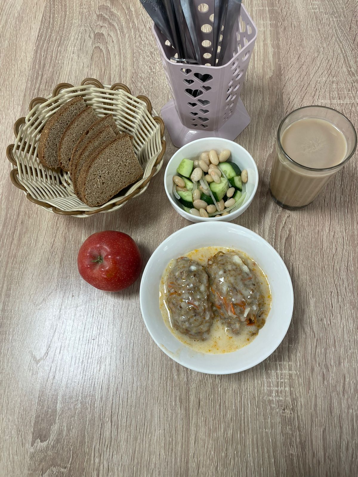 Ыстық тамақ (ас мәзірі бойынша)