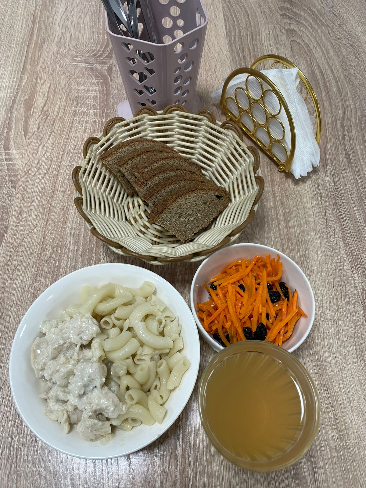 Ыстық тамақ (ас мәзірі бойынша)