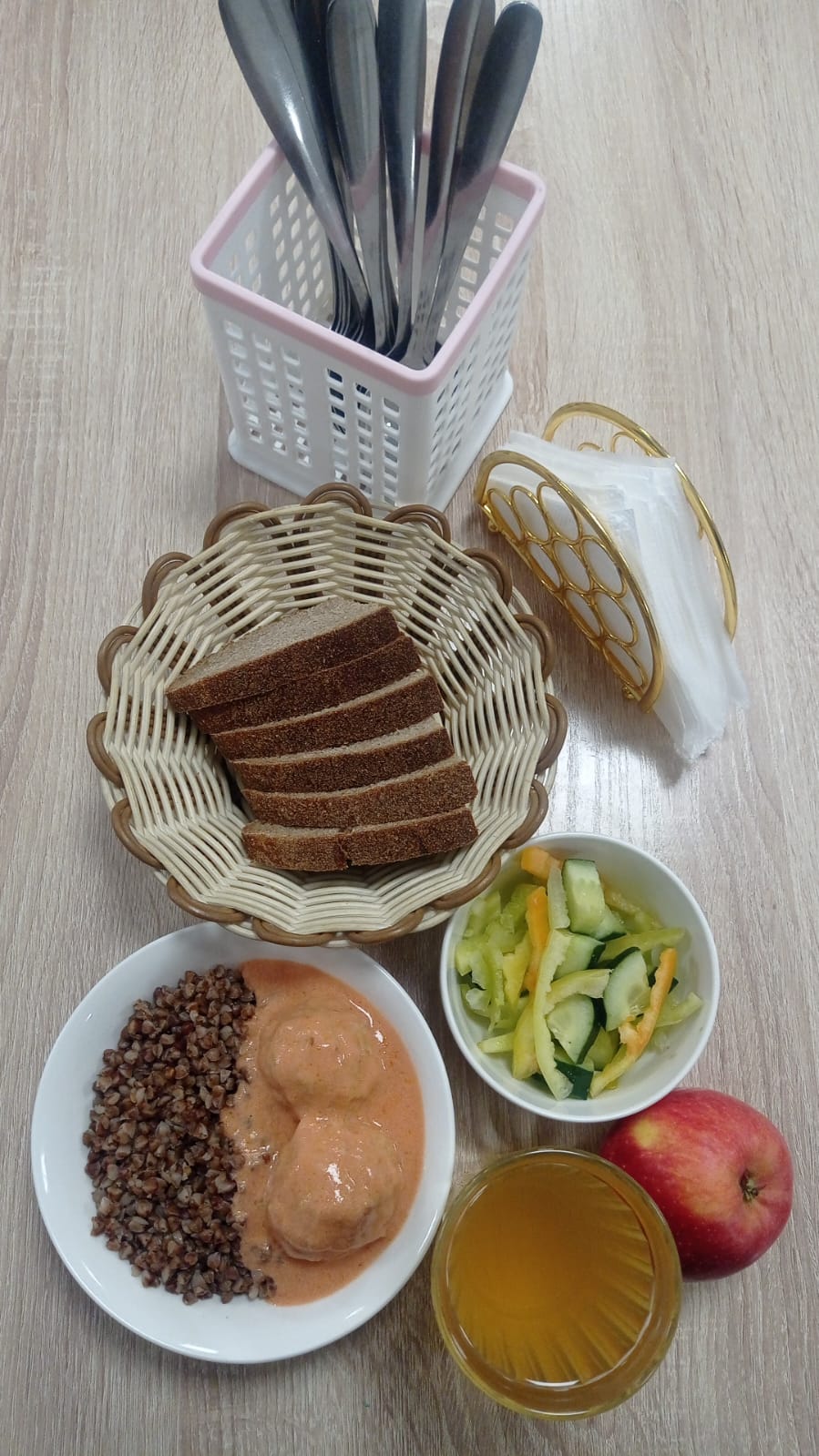 Ыстық тамақ (ас мәзірі бойынша)