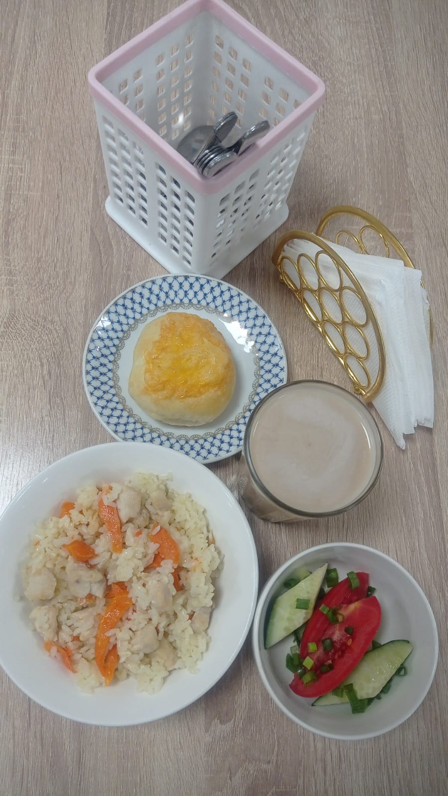 Ыстық тамақ (ас мәзірі бойынша)