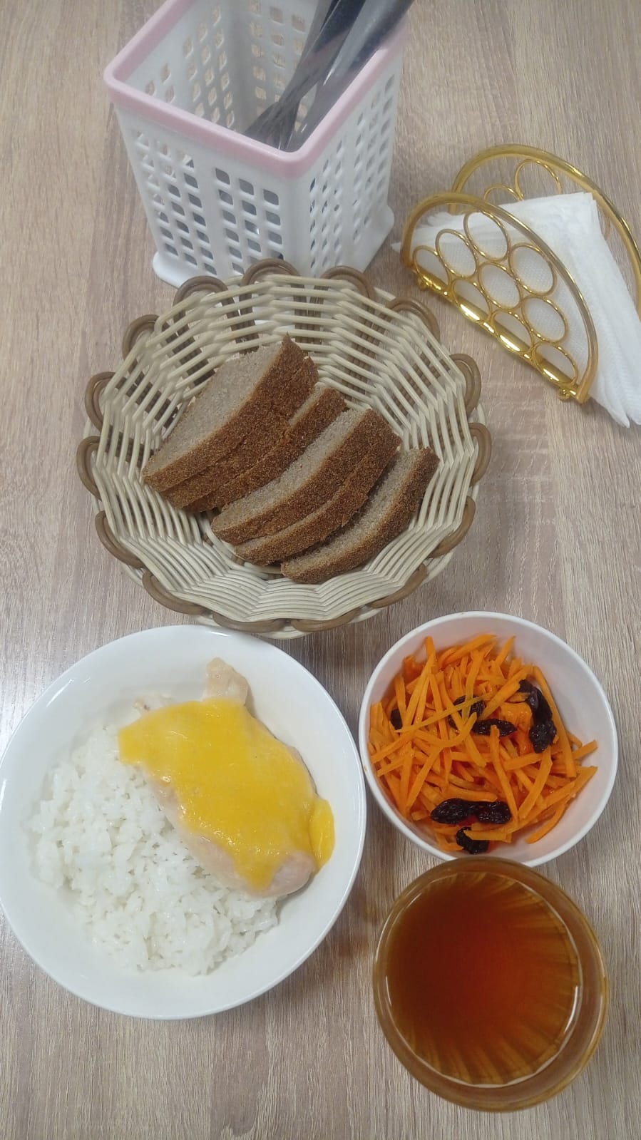 Ыстық тамақ (ас мәзірі бойынша)