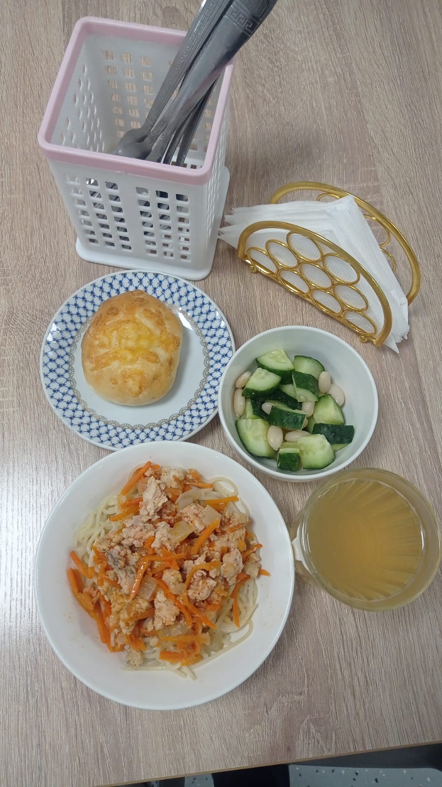 Ыстық тамақ (ас мәзірі бойынша)