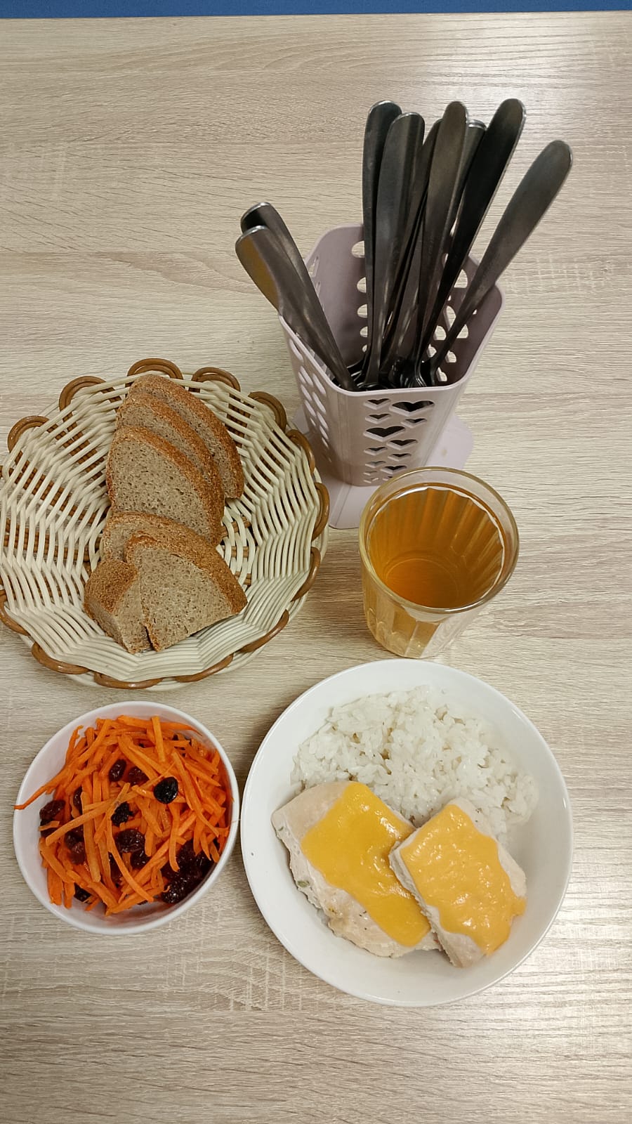 Ыстық тамақ (ас мәзірі бойынша)