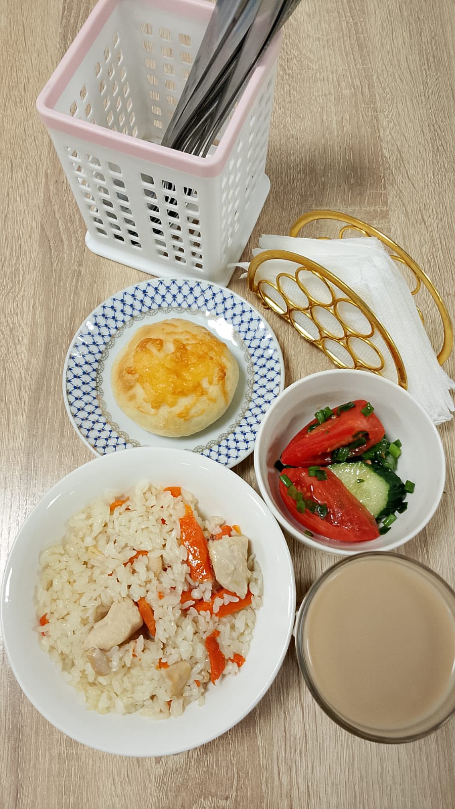 Ыстық тамақ (ас мәзірі бойынша)