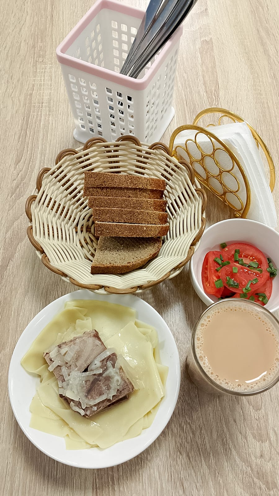 Ыстық тамақ (ас мәзірі бойынша)