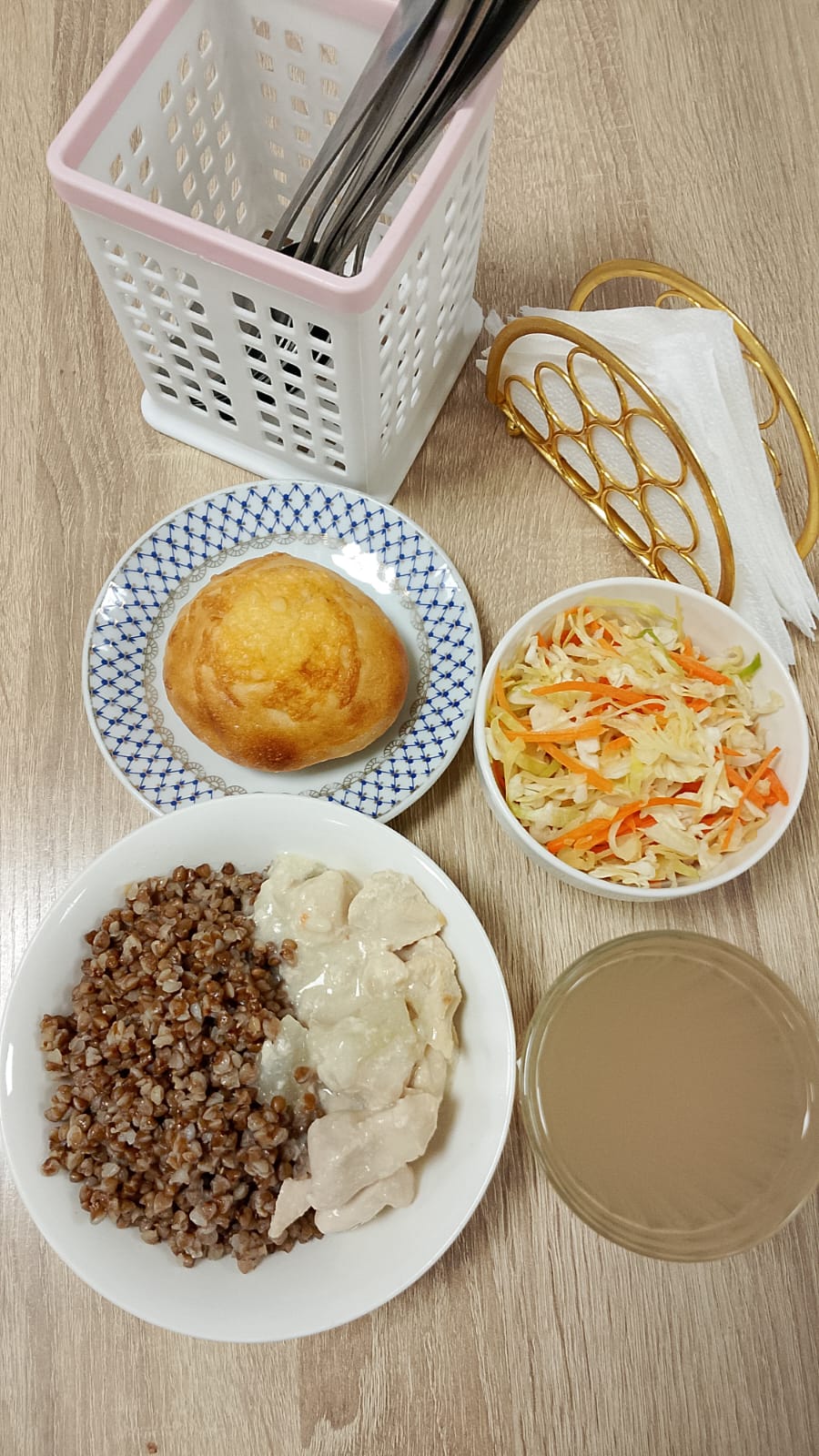 Ыстық тамақ (ас мәзірі бойынша)