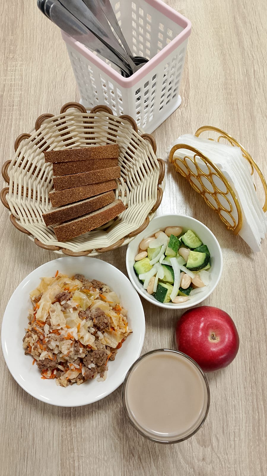 Ыстық тамақ (ас мәзірі бойынша)