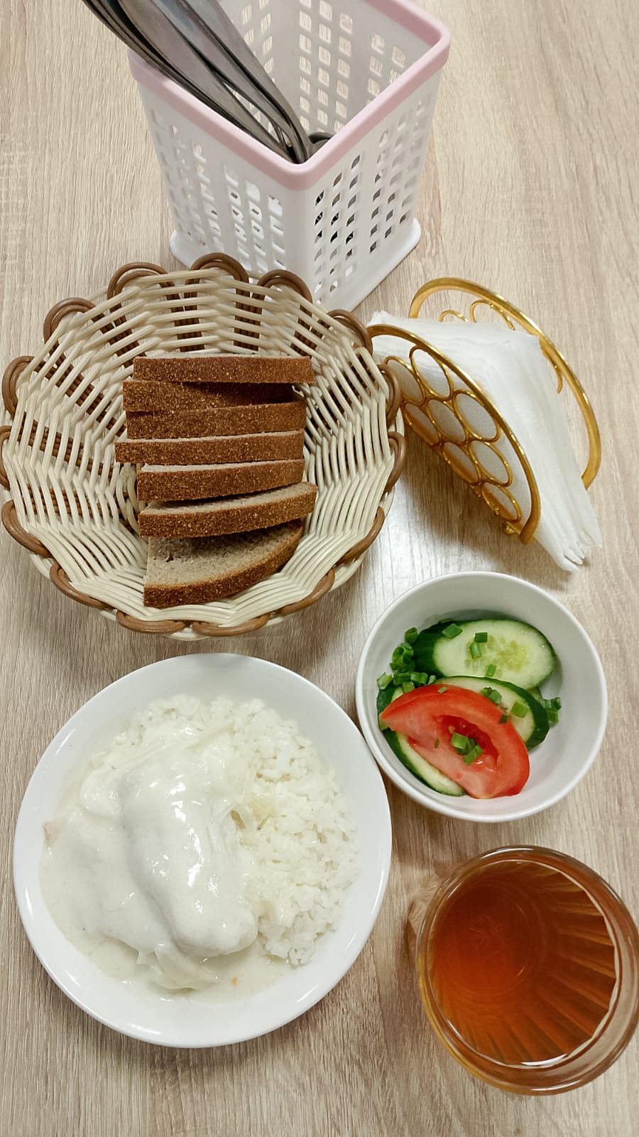 Ыстық тамақ (ас мәзірі бойынша)