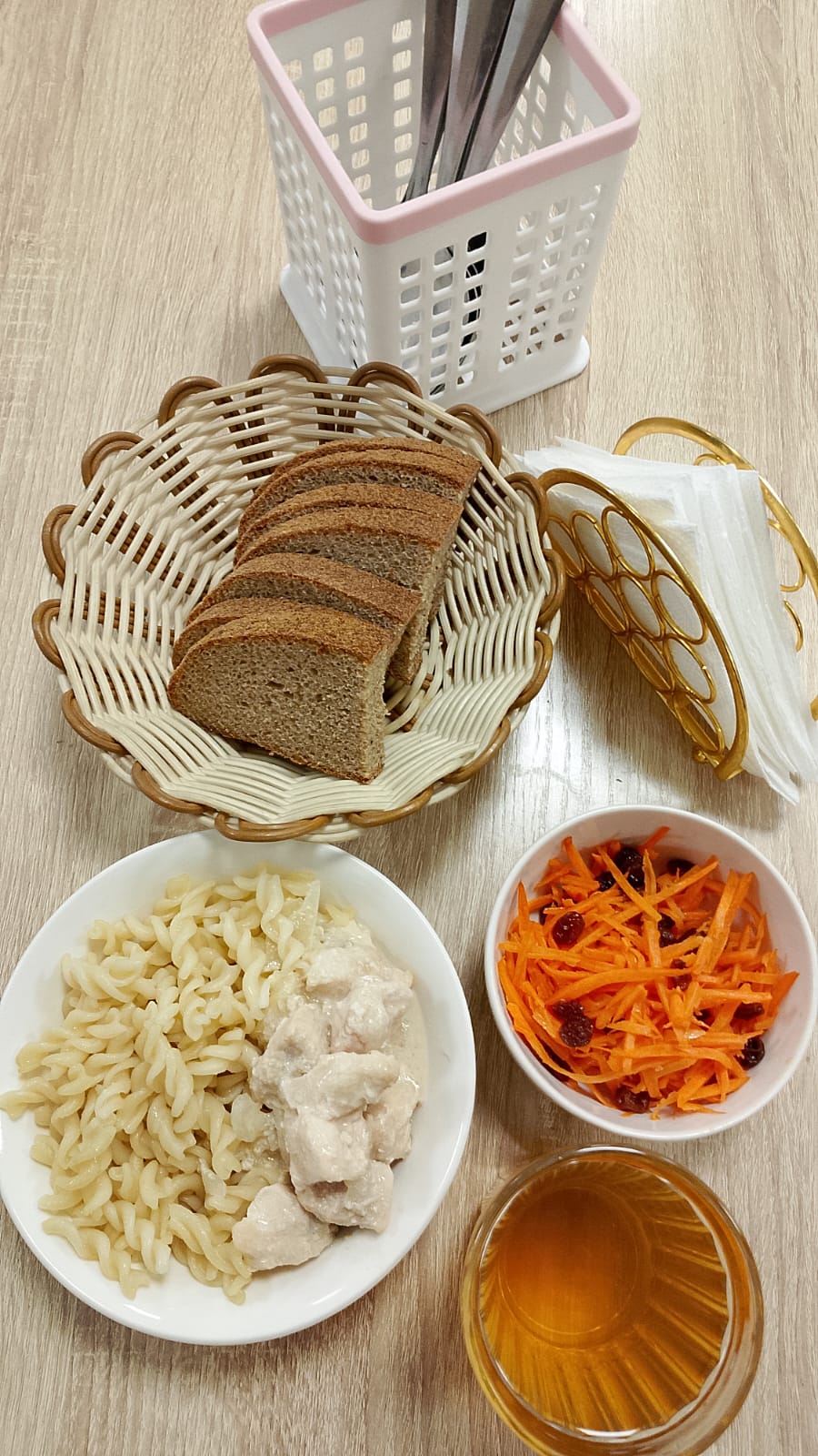 Ыстық тамақ (ас мәзірі бойынша)