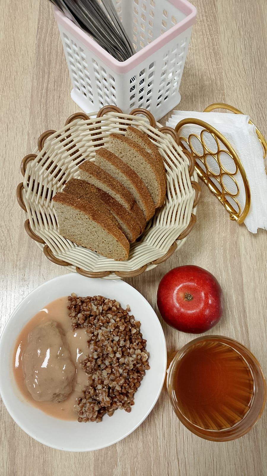 Ыстық тамақ (ас мәзірі бойынша)