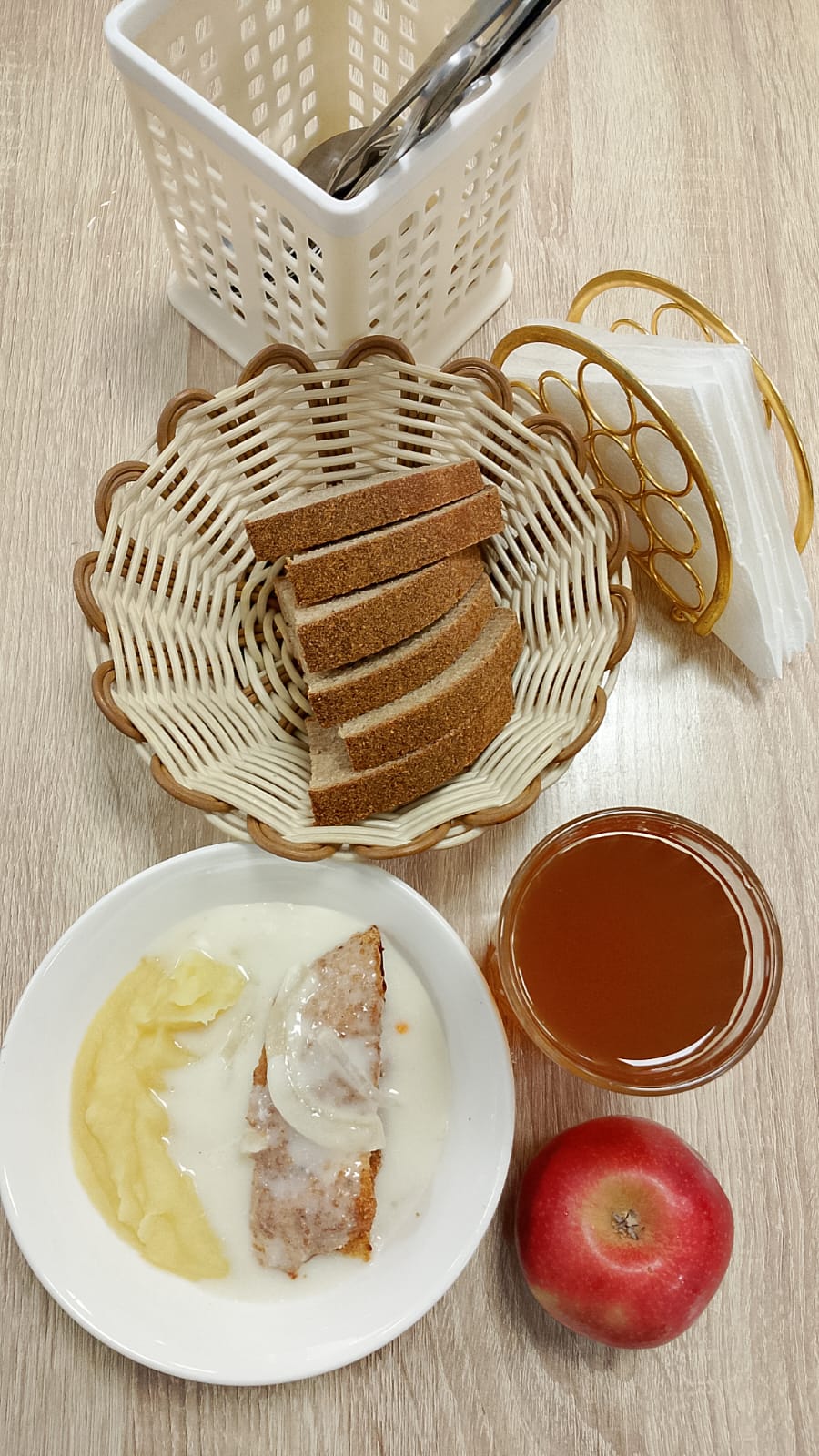 Ыстық тамақ (ас мәзірі бойынша)