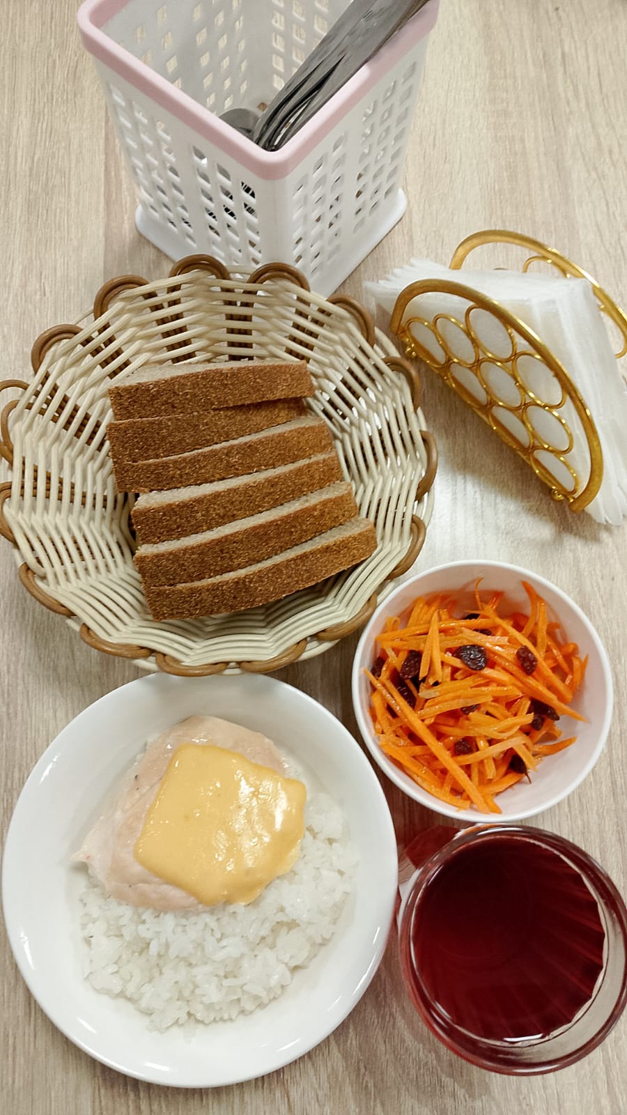 Ыстық тамақ (ас мәзірі бойынша)