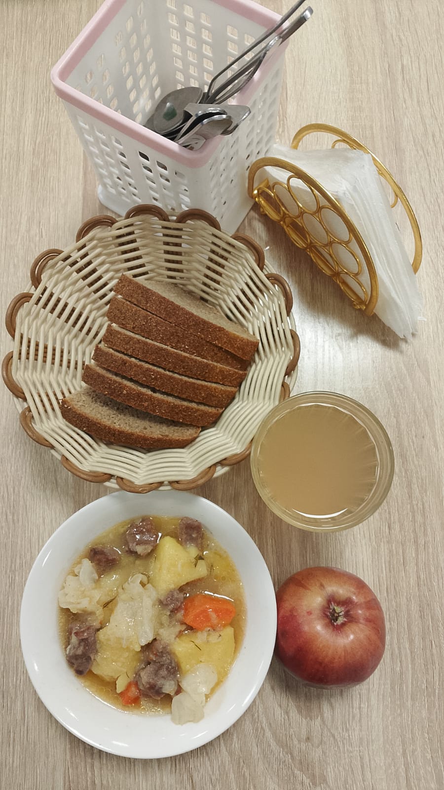 Ыстық тамақ (ас мәзірі бойынша)