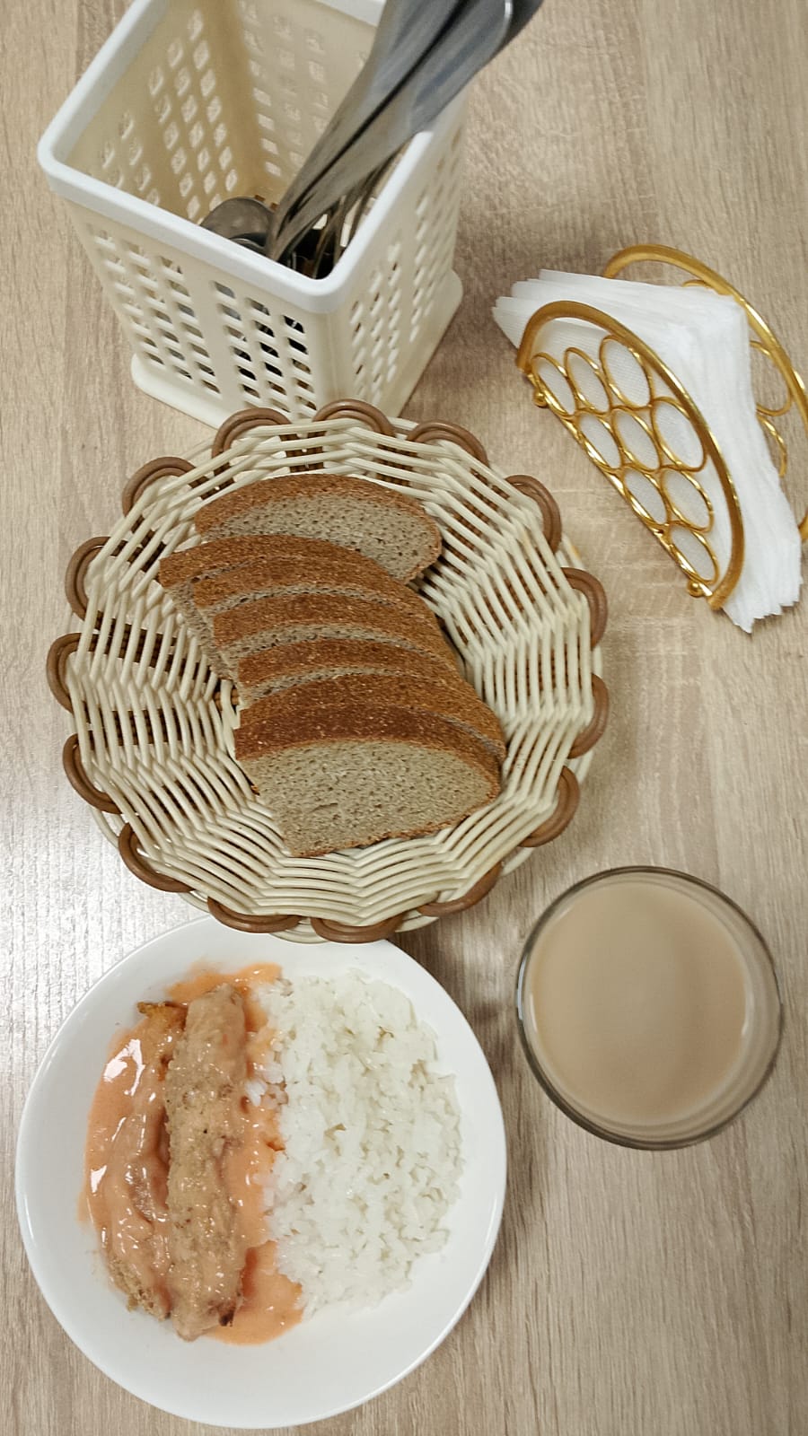 Ыстық тамақ (ас мәзірі бойынша)