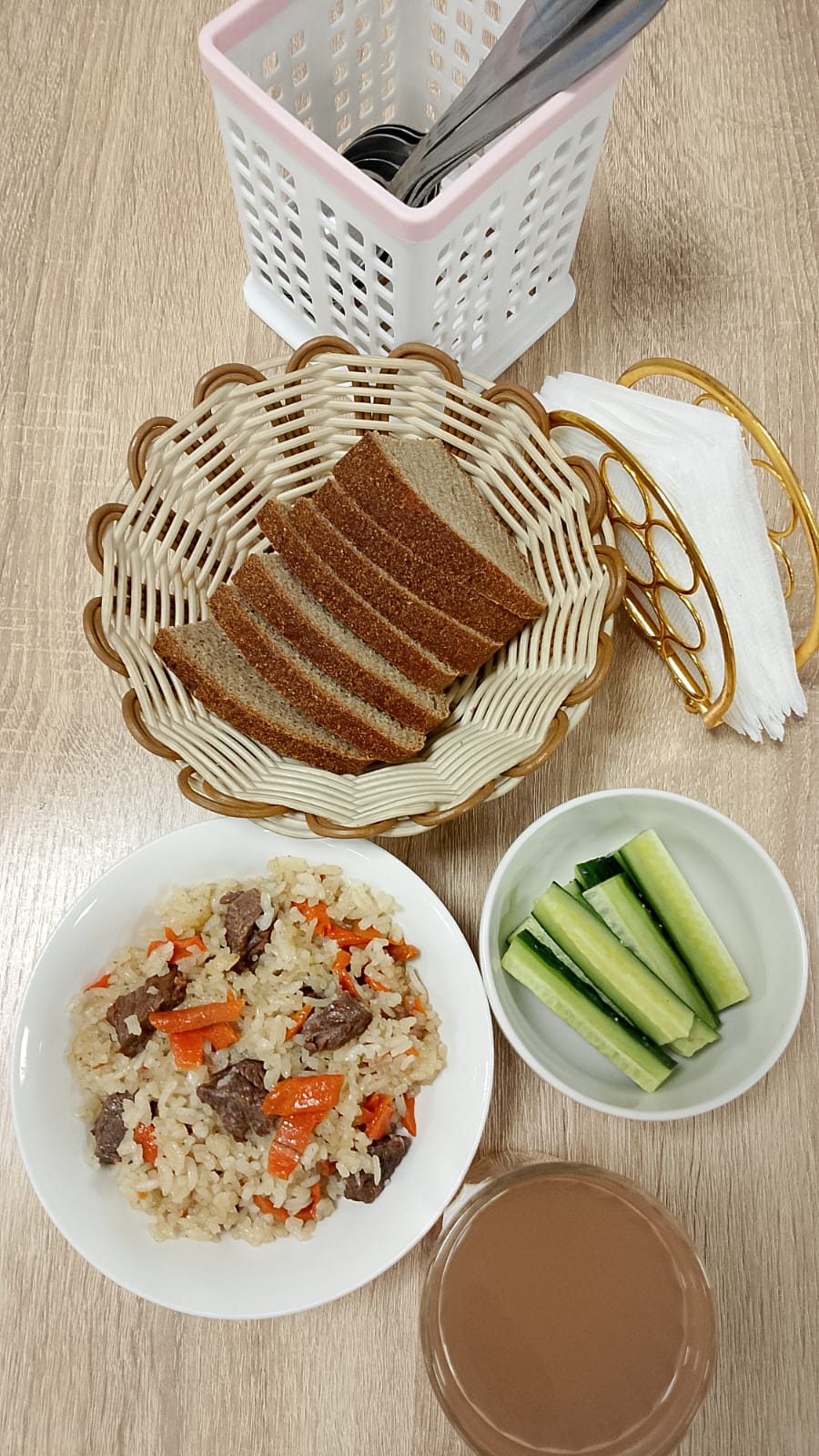 Ыстық тамақ (ас мәзірі бойынша)